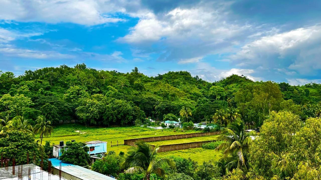 Modern Resort Cox's Bazar Kültér fotó